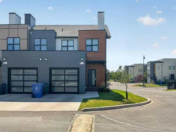 83 Aquitania Cir W #4, Lethbridge, AB T1J 5M5
