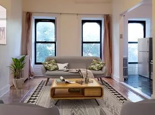 384 Park Pl APT 4, Brooklyn, NY 11238