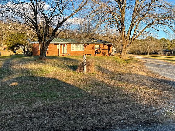 2nd image of 8020 Red Bud Rd NE