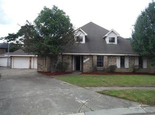 5557 Hamerick Dr, Marrero, LA 70072