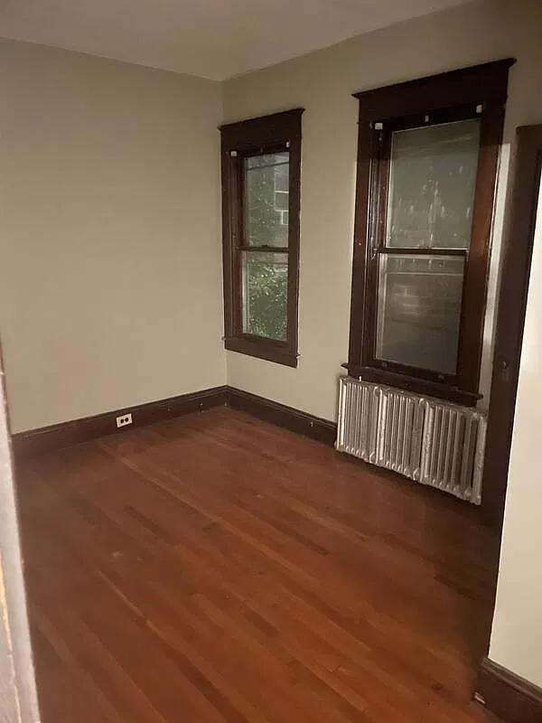 3 bed, 1.0 bath, $1,500 — Photo 4