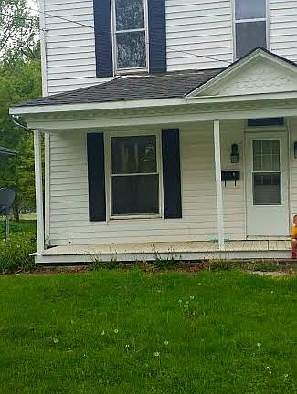 5th image of 436 Dickinson St