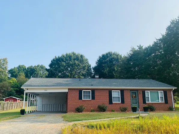 3341 Old Hollow Rd, Walkertown, NC 27051