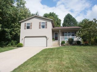 290 Ridge Top Cir, Doylestown, OH 44230