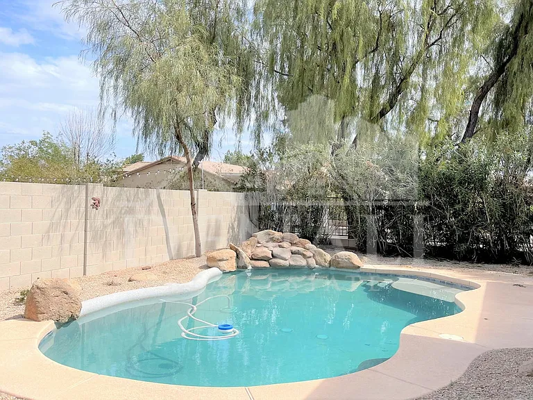 21192 E Saddle Way — Photo 20