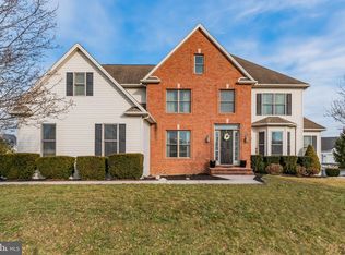20 Farmhouse Ln, Carlisle, PA 17013