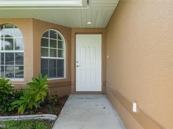 4522/4524 SW 7th Pl, Cape Coral, FL 33914