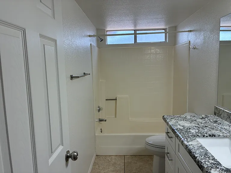 8208 W Columbine Dr — Photo 30