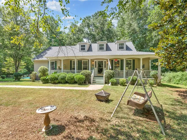 116 Woody Ln, Easley, SC 29640
