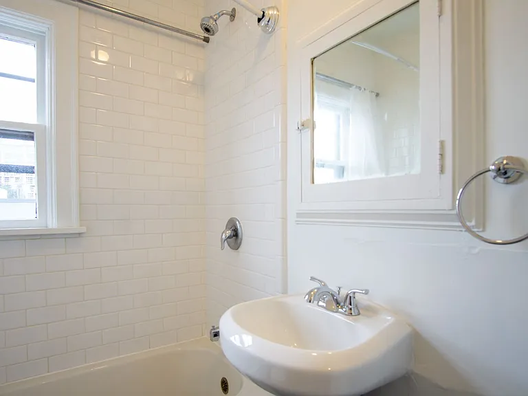 1634 NE 41st Ave #12 — Photo 13