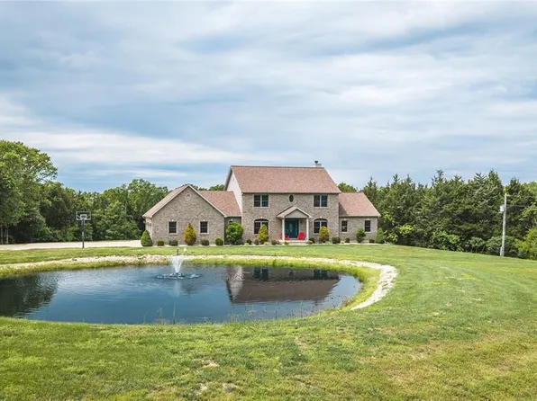 446 Cedar Breeze Dr, Sullivan, MO 63080