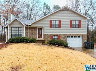 2327 Chandawood Dr, Pelham, AL 35124