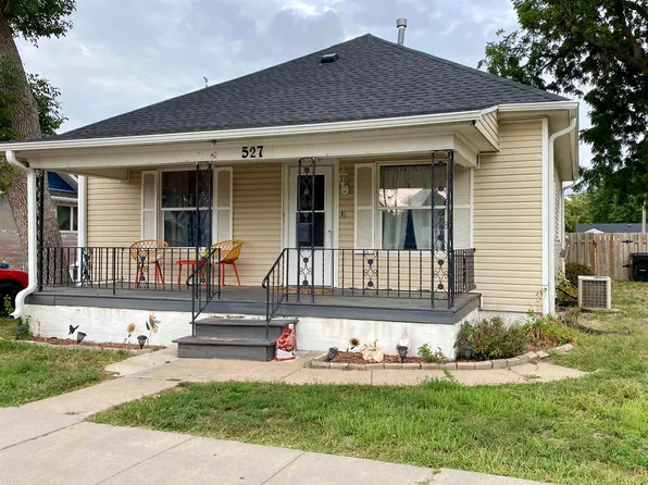 527 S New York Ave, Hastings, NE 68901