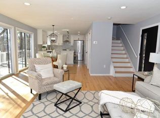 65 Wildwood Dr, Greenwich, CT 06830