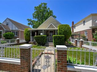 13036 Francis Lewis Blvd, Springfield Gardens, NY 11413