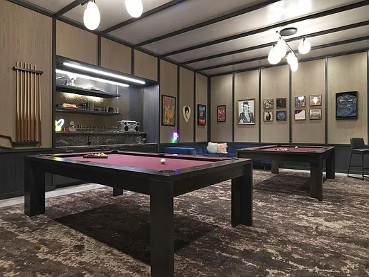 Rented by Extell Marketing Group LLC | media 40