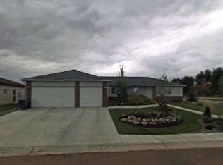 1544 Holly Ponds Dr, Sheridan, WY 82801