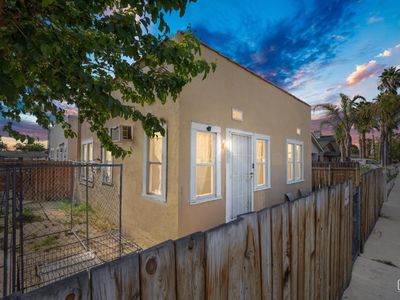 911 P St, Bakersfield, CA, 93304