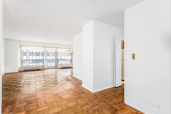 1st image of 400 E 56th St APT 8C