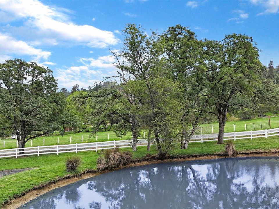 13969 Quarterhorse Dr, Grass Valley, CA 95949 | Zillow