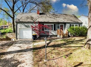 2922 NE 56th St, Kansas City, MO 64119