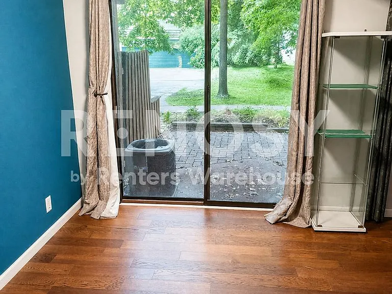 2775 Upland Ct — Photo 6