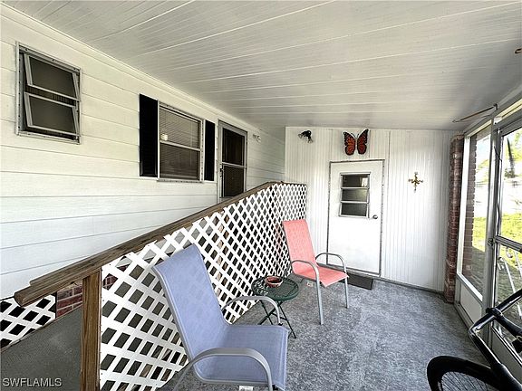 5th image of 111 Gaslight Ave
