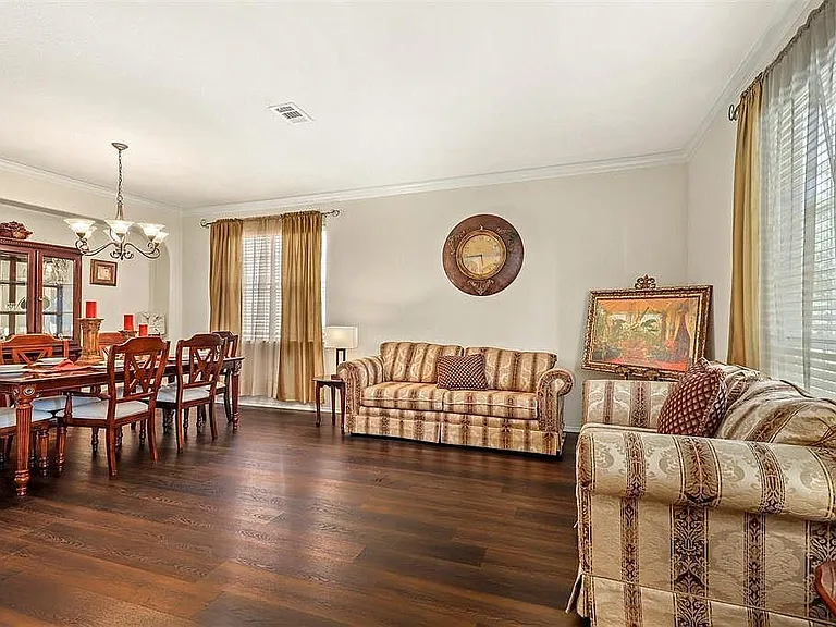 4345 Mountain Crest Dr — Photo 4