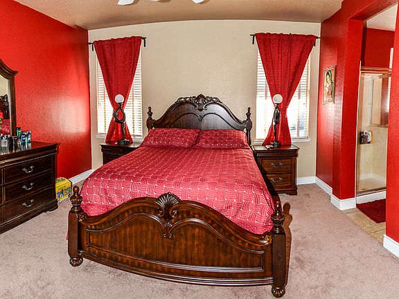 5th image of 28 Mast Ct