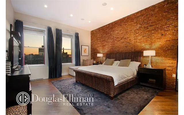 Rented by Douglas Elliman | media 5