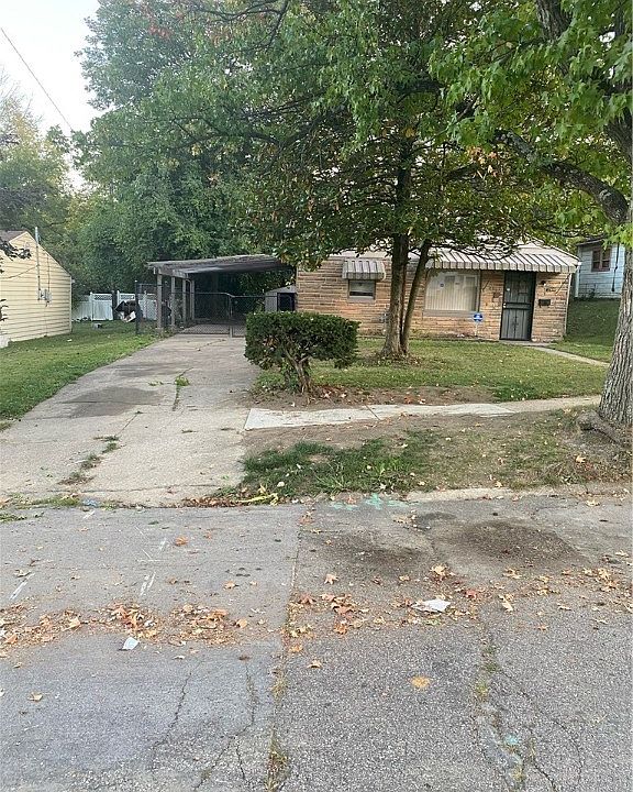 1st image of 2900 Sage Ave
