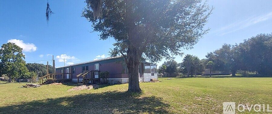 1st image of 332 N Park Ln