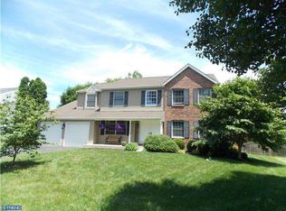 2044 E Wellington Rd, Newtown, PA 18940