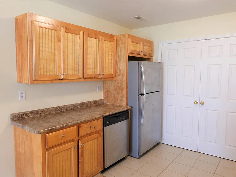 129 River Oaks Cir — Photo 12