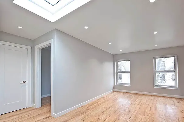 Rented by Nooklyn NYC LLC | media 15