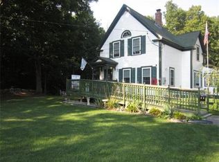 111 Middlesex Rd, Tyngsboro, MA 01879