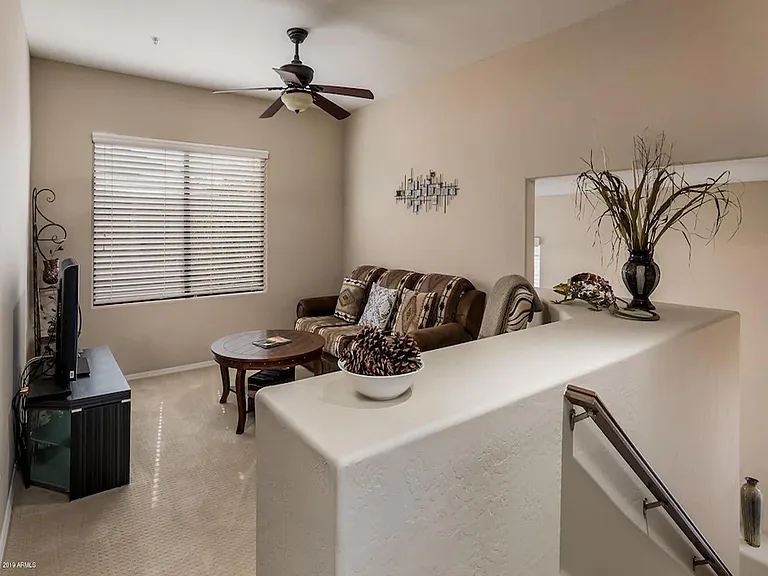 705 W Queen Creek Rd — Photo 9