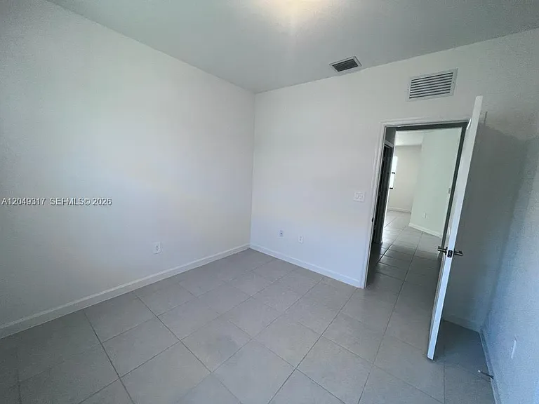 11946 SW 241st St — Photo 15