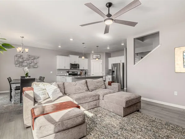 17200 Red Cosmos Point, Parker, CO 80134
