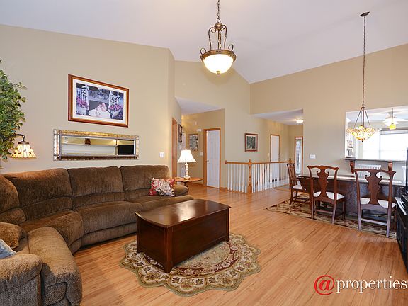 Family Room / Dining Room