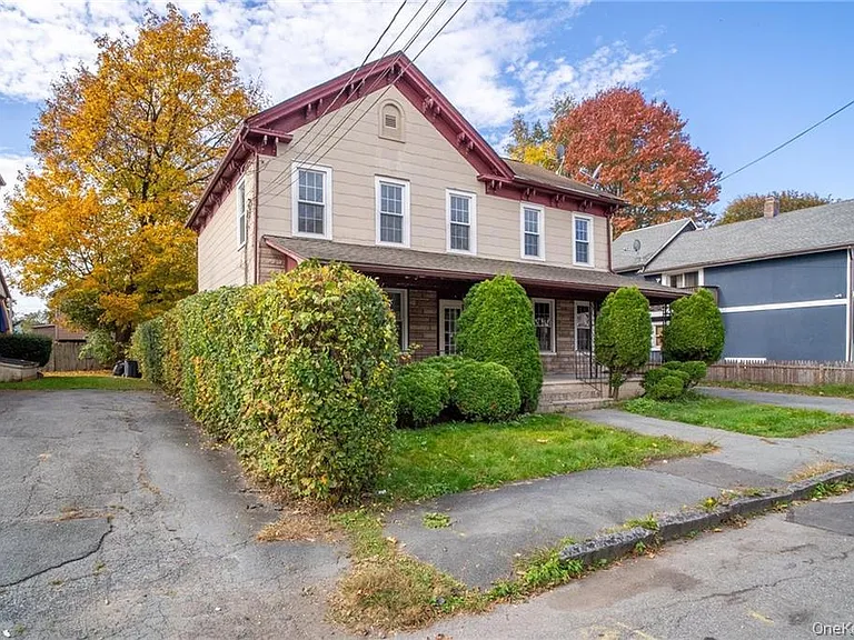125 Hammond St #A — Photo 3