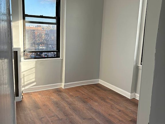 2nd image of 21-78 35th St #4C