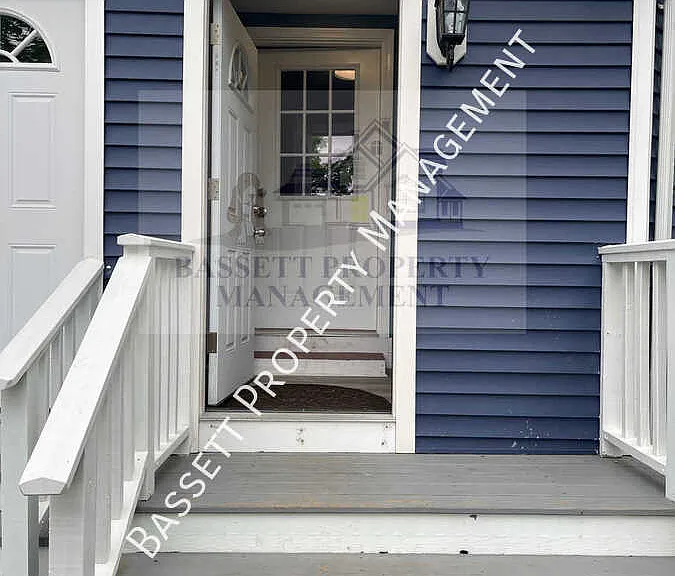 60 Quinnipiac Ave #1 — Photo 2