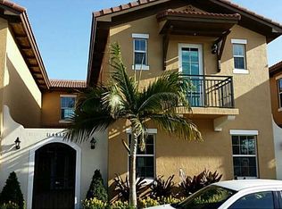 14617 SW 15th St, Pembroke Pines, FL 33027