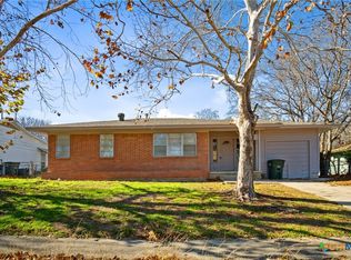 702 S 11th St, Copperas Cove, TX 76522