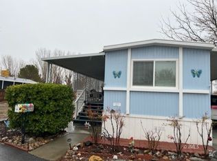 2376 Edinburgh Ave, Bishop, CA 93514