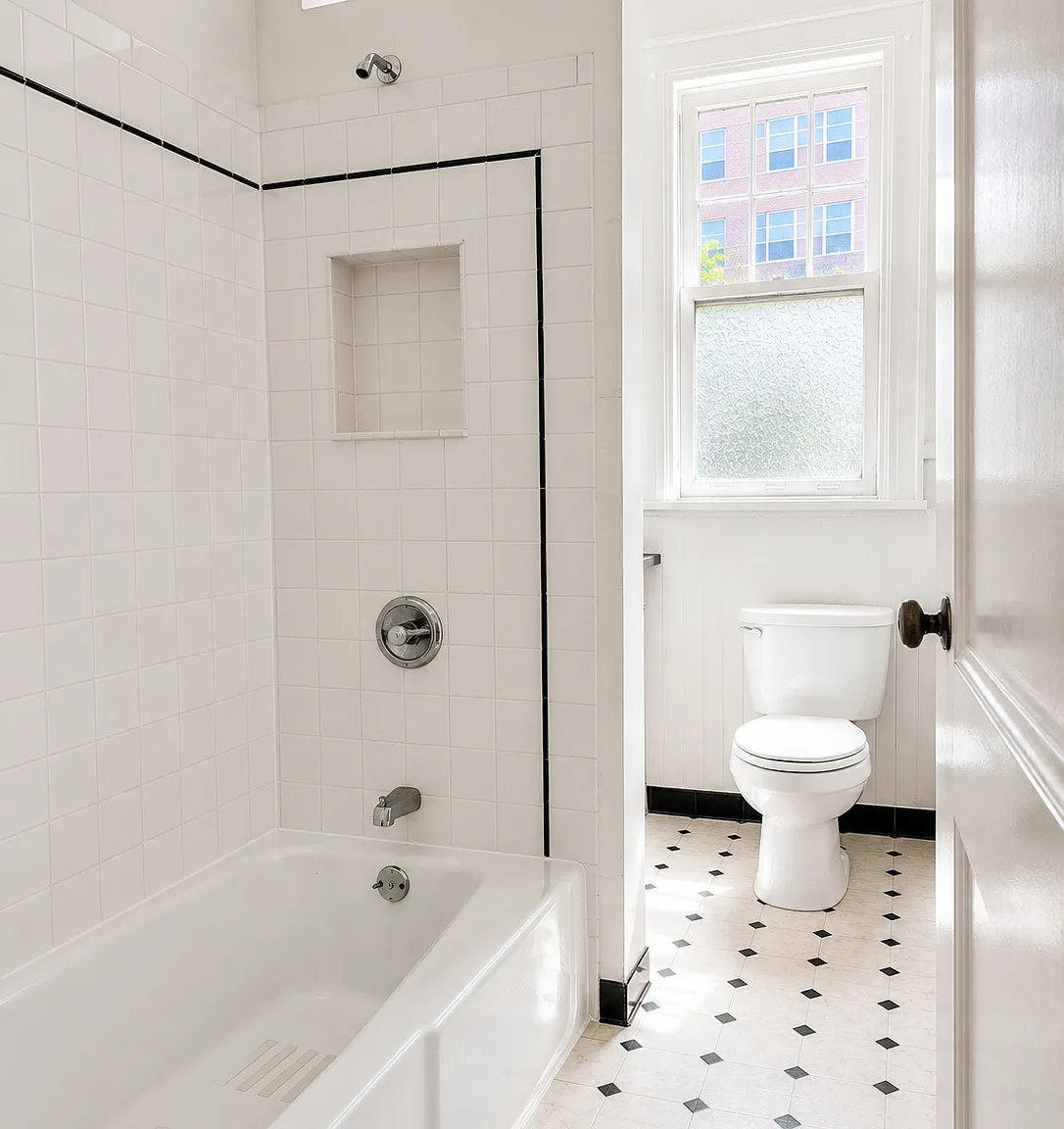 2 bed, 800 sqft, $1,800 — Photo 4