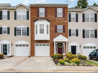 13412 Ridgemoor Ln, Midlothian, VA 23114