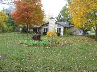 6310 E Whitetie Rd, Coal City, IL 60416