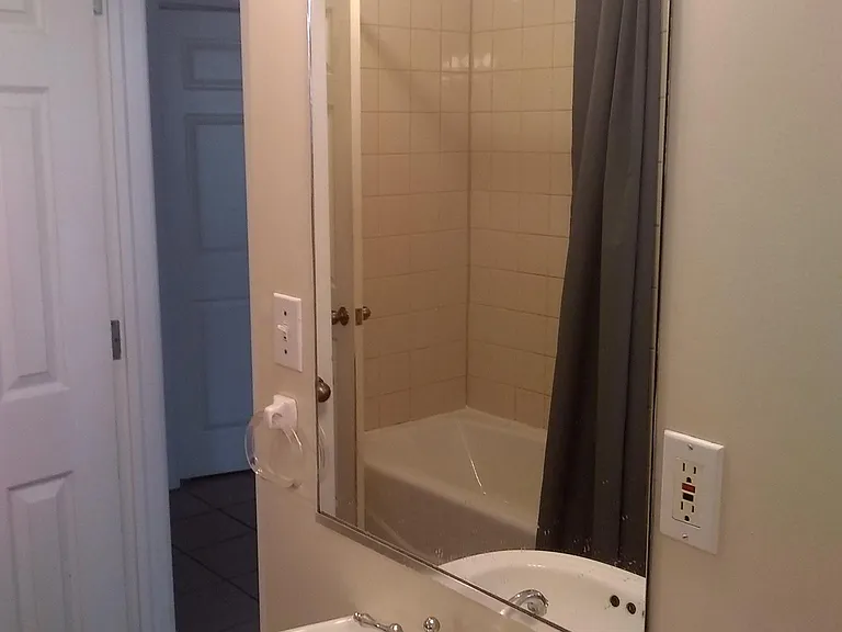 1312 S Quaker Ave #10 — Photo 6